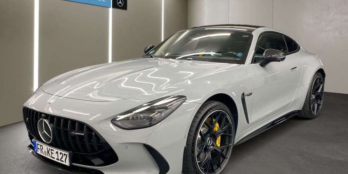 Mercedes-Benz AMG GT 2.001 km 178.550 &euro; Freiburg 79111