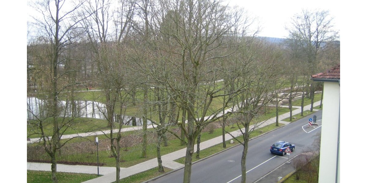 HEF-Kurpark, 2 ZKB im DG + Balkon - Dachgeschoßwohnung Bad Hersfeld | Angebot:27027276