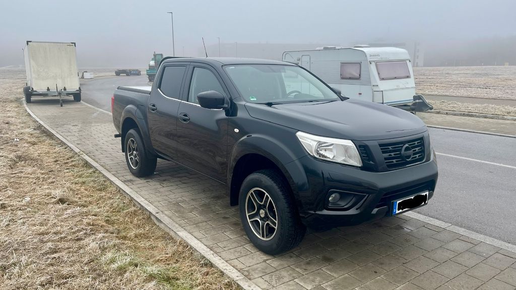 Nissan Navara 78.000 km 22.000 &euro; Calw-Holzbronn 75365