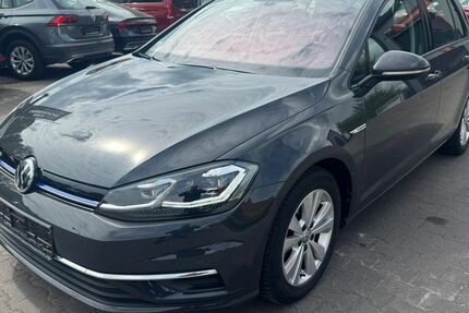 VW Golf 82.000 km 14.999 &euro; Moormerland 26802