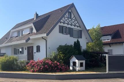 Haus Lauchringen - 7 Zimmer, 175 m&sup2;, 699.000&euro; | Angebot:26986016