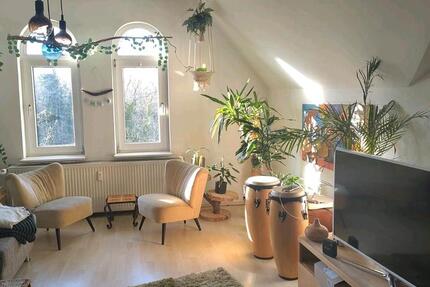 Schöne Dachgeschoßwohnung