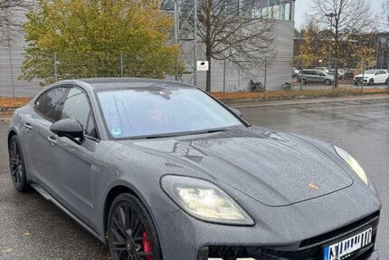 Porsche Panamera 15.700 km 150.000 € Kaiserslautern 67663