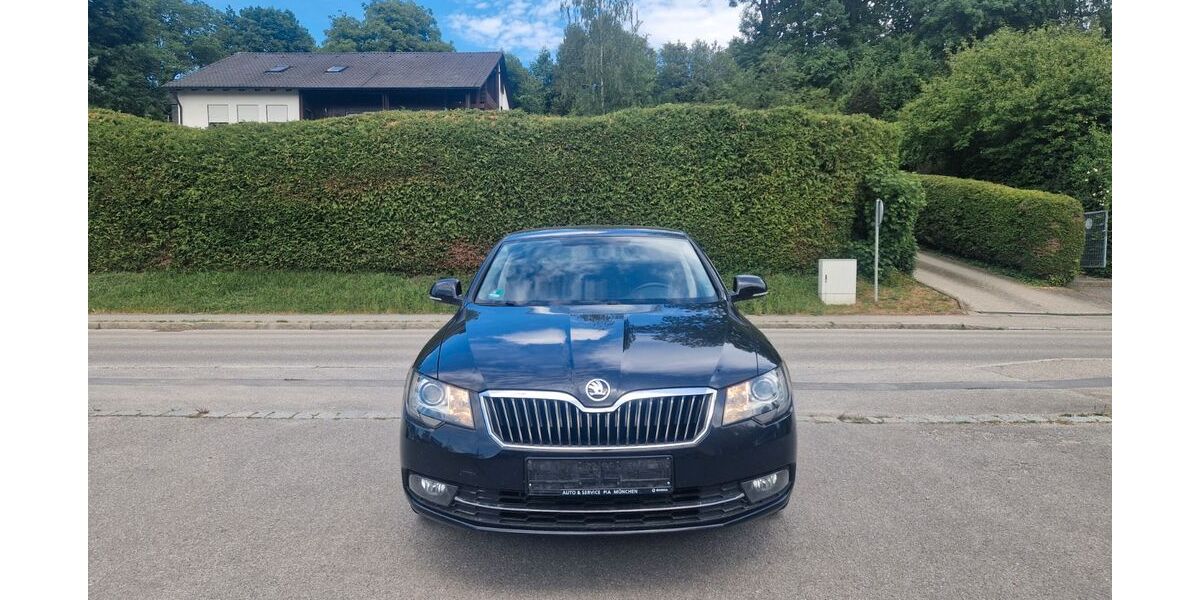 Skoda Superb 168.148 km 8.999 &euro; Wartenberg 85456