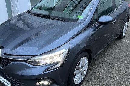 Renault Clio 11.302 km 18.888 &euro; Hennigsdorf 16761