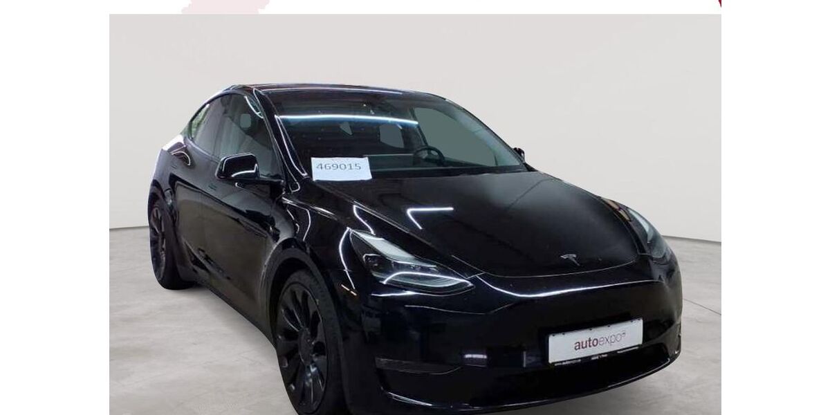 Tesla Model Y 126.978 km 34.190 &euro; Fernwald-Steinbach 35463