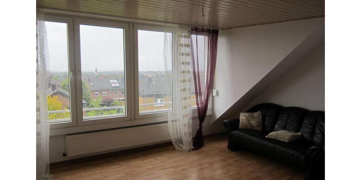 Dachgeschoßwohnung Beckum - 3 Zimmer, 57 m&sup2;, 400&euro; | Angebot:26312943