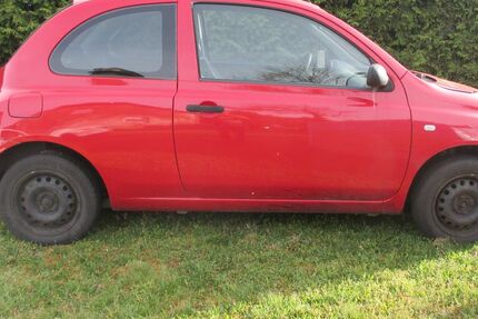 Nissan Micra 260.500 km 600 &euro; Kamenz 01917