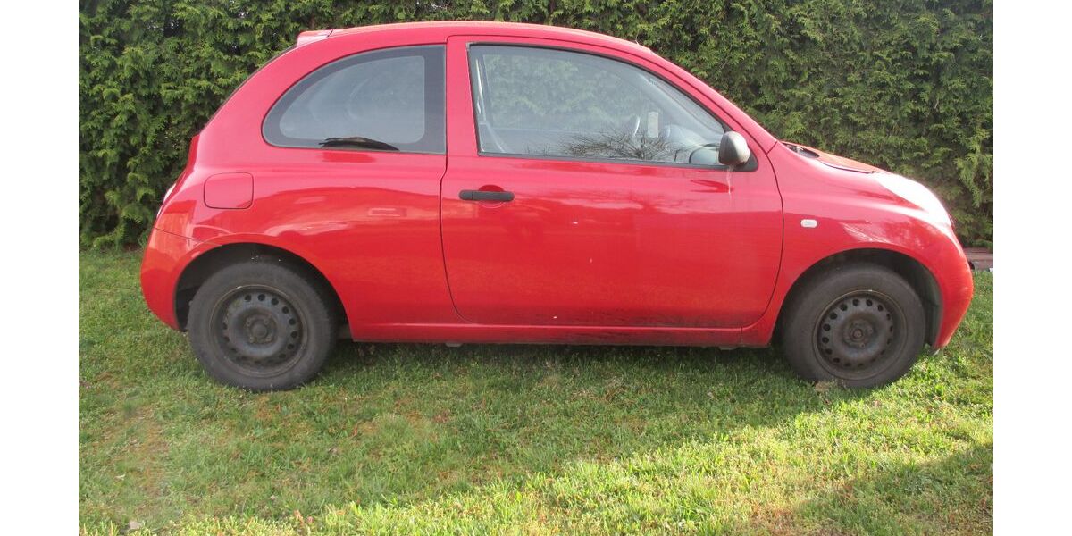 Nissan Micra 260.500 km 600 &euro; Kamenz 01917