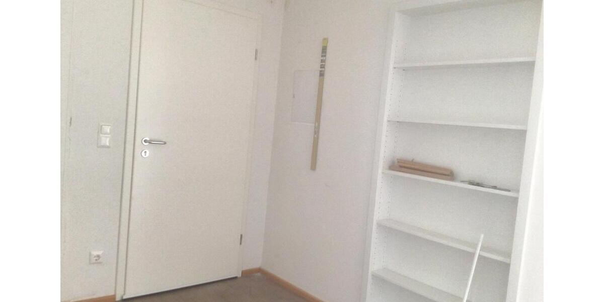 Etagenwohnung Soest - 1 Zimmer, 68 m&sup2;, 450&euro; | Angebot:25057450