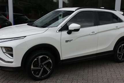 Mitsubishi Eclipse Cross 90.968 km 15.890 &euro; Neumünster 24539