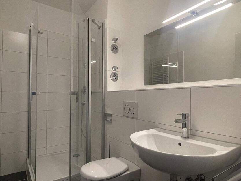 ParkSuites Wilmersdorf-Möbliertes Wohnung modernen Gebäude neben Volkspark, 7 Min Fußweg Bahnhof 1 zimmer