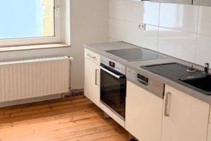 Attraktive 3-Zimmer-Wohnung mit EBK in Eberswalde - 75 m² im 3. OG mit Dielenboden & modernem Bad 3 zimmer