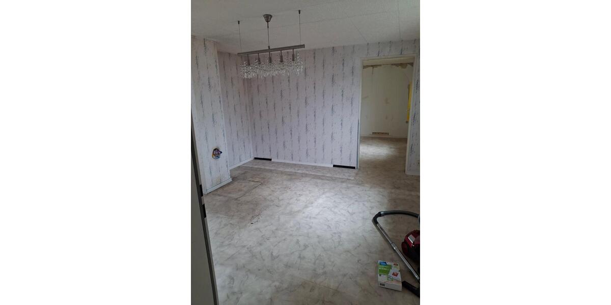 Einfamilienhaus Roth - 6 Zimmer, 130 m&sup2;, 399.000&euro; | Angebot:26885171