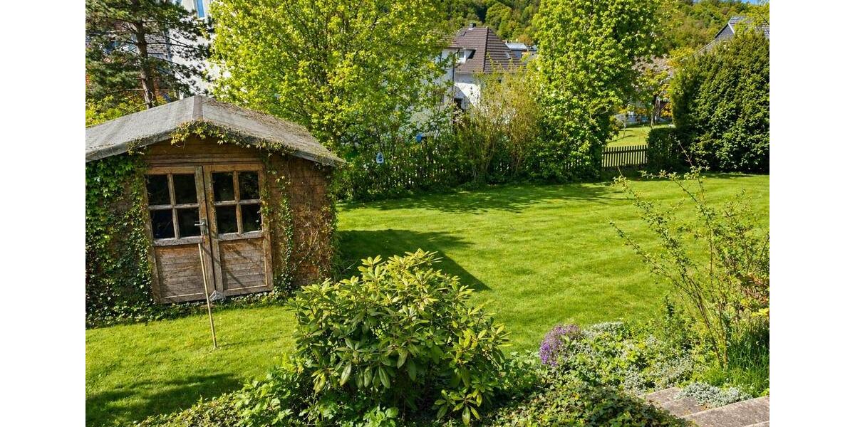 Mehrfamilienhaus, Wohnhaus Werdohl - 9 Zimmer, 265 m&sup2;, 265.000&euro; | Angebot:26300218