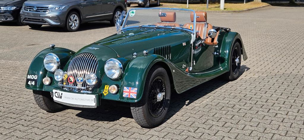 Morgan 4/4 42.500 km 44.500 &euro; Marl 45770