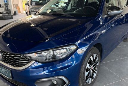 Fiat Tipo 69.400 km 11.450 &euro; Paderborn 33106