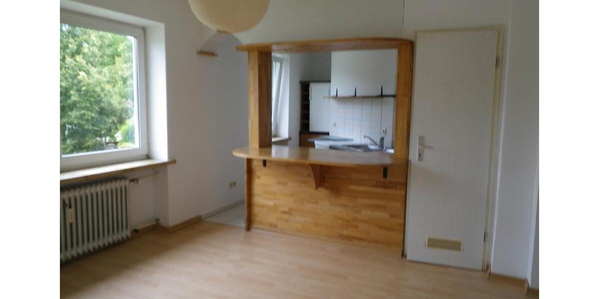 Etagenwohnung Neutraubling - 2 Zimmer, 45 m&sup2;, 590&euro; | Angebot:26447533