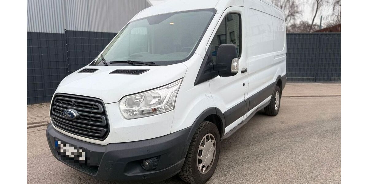 Ford Transit 136.000 km 8.250 &euro; Essen 45356
