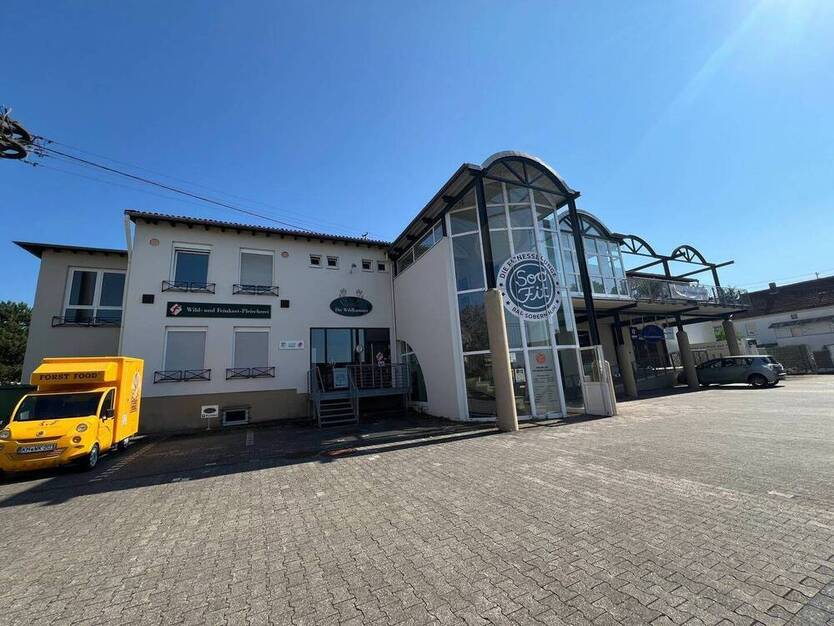Ehemalige Metzgerei mit eigener Produktion und 3 Kühlhäusern in Bad Sobernheim zu vermieten.