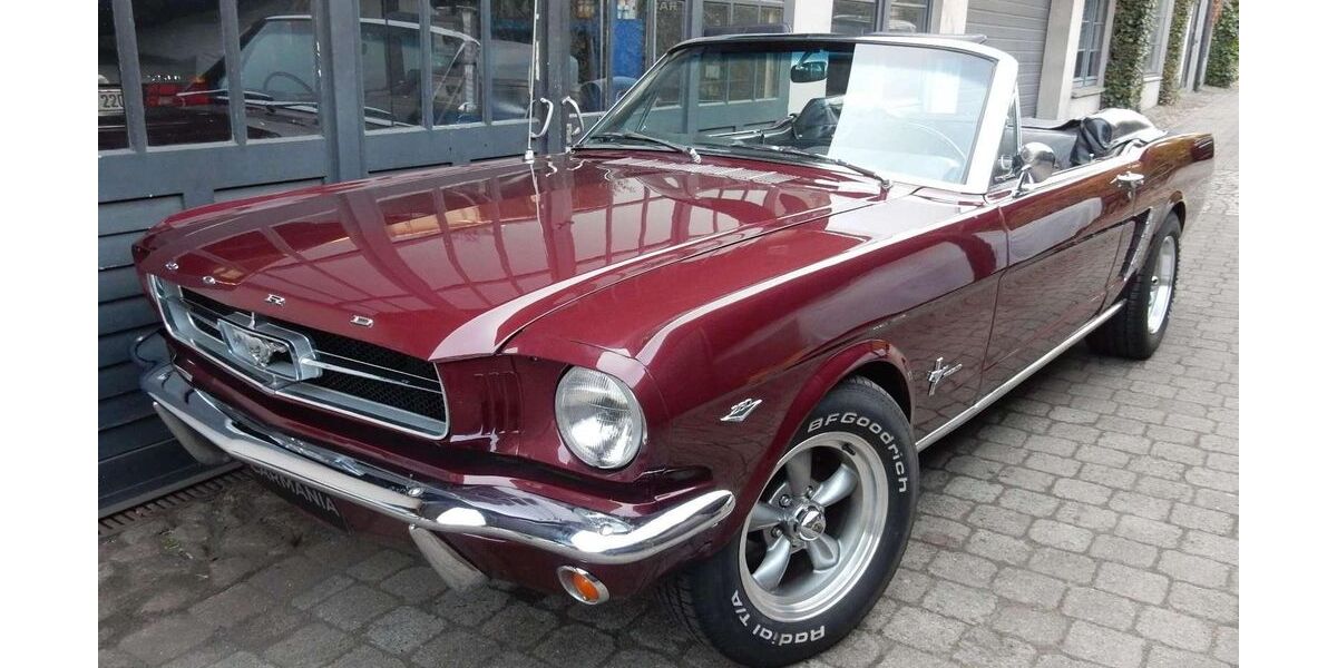 Ford Mustang 33.033 km 44.500 &euro; Hamburg 22179