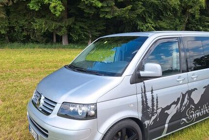 VW T5 Caravelle 270.228 km 16.500 &euro; Schönau 83471