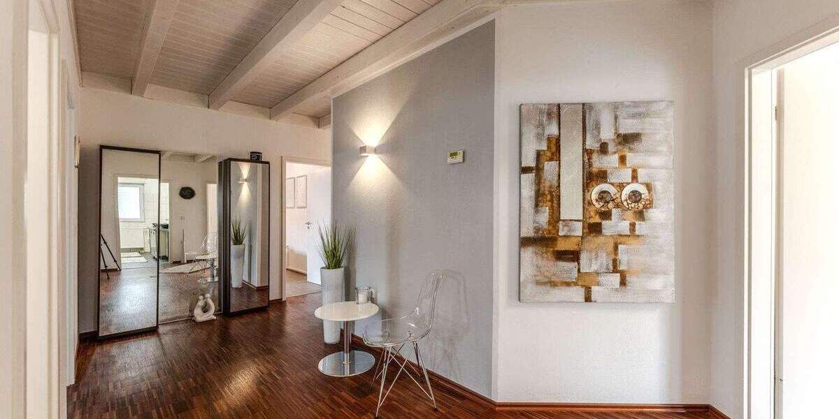 Einfamilienhaus Werneck Schraudenbach - 6 Zimmer, 207 m&sup2;, 650.000&euro; | Angebot:25703515