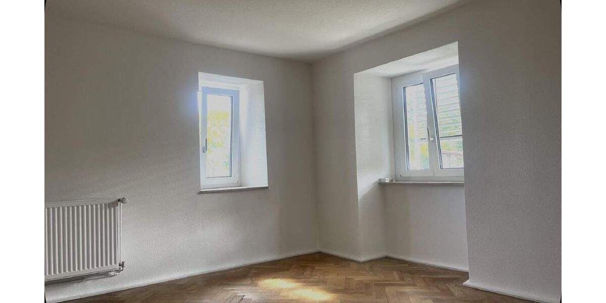 Etagenwohnung Hilzingen Weiterdingen - 3 Zimmer, 105 m&sup2;, 1.155&euro; | Angebot:25229312