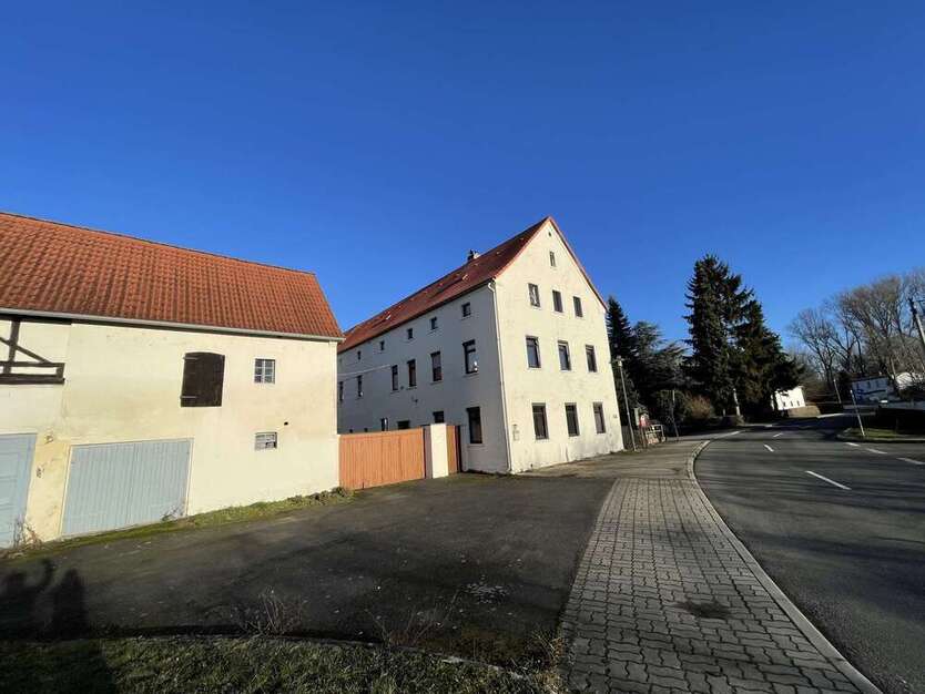 Haus zum Kaufen in Elsteraue 260.000 € 200 m²