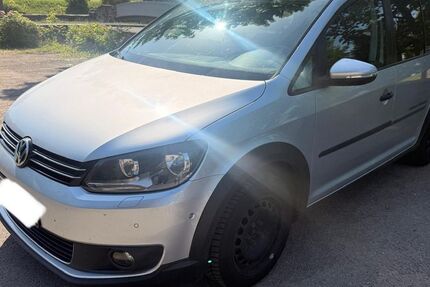 VW Touran 240.000 km 5.500 &euro; Euskirchen 53879