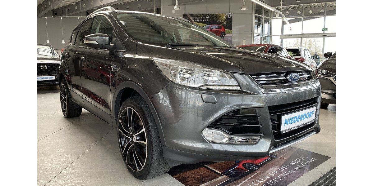 Ford Kuga 89.900 km 13.800 &euro; Rinteln 31737