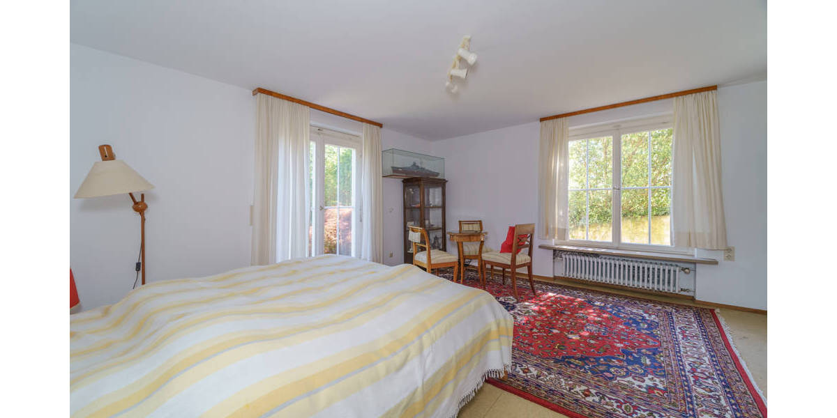 Einfamilienhaus Radolfzell am Bodensee Radolfzell - 7 Zimmer, 196 m&sup2;, 1.250.000&euro; | Angebot:26017656