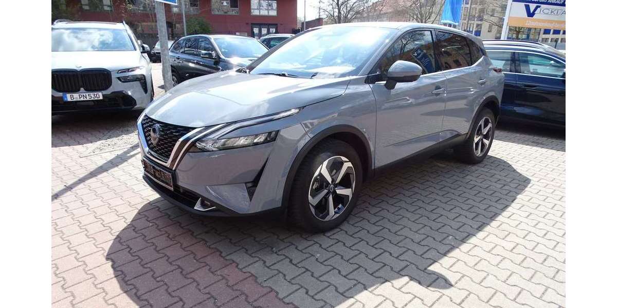 Nissan Qashqai 24.699 km 24.900 &euro; Berlin 12359