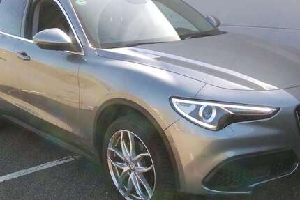 Alfa Romeo Stelvio 61.500 km 20.300 &euro; Neumünster, Stadt 24539