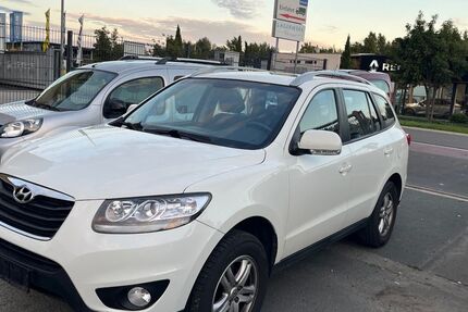 Hyundai SANTA FE 293.000 km 3.500 € Geisenheim 65366