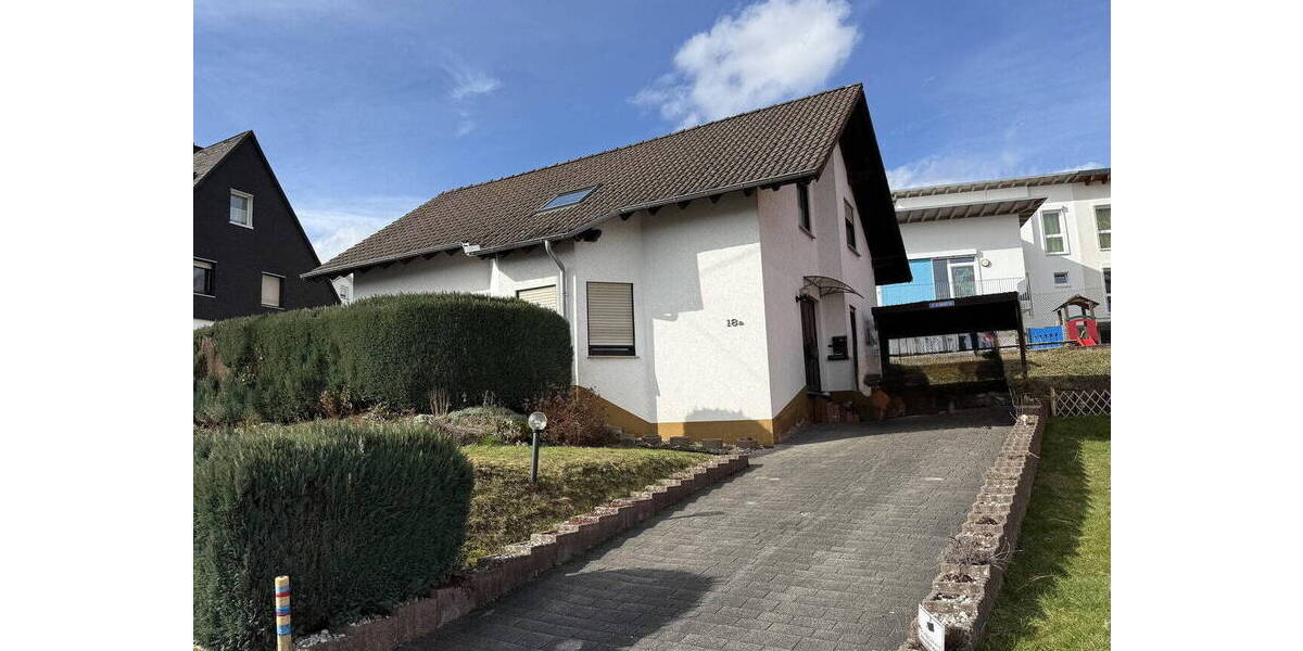 Einfamilienhaus Burbach Holzhausen - 8 Zimmer, 130 m&sup2;, 319.000&euro; | Angebot:26790503