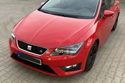 Seat Leon 229.630 km 8.900 &euro; Petting 83367