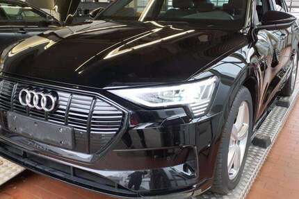 Audi e-tron 89.536 km 34.939 &euro; Hagen 58091