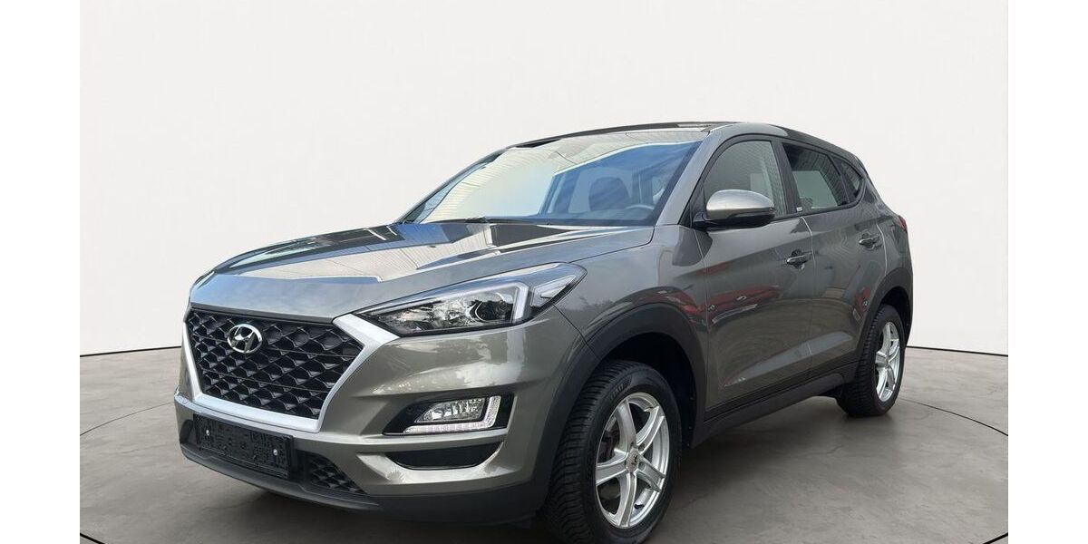 Hyundai TUCSON 112.450 km 14.980 &euro; Langenweddingen 39171