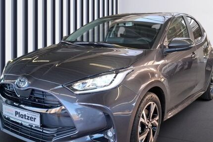 Toyota Yaris 5.000 km 26.980 &euro; Neumarkt 92318