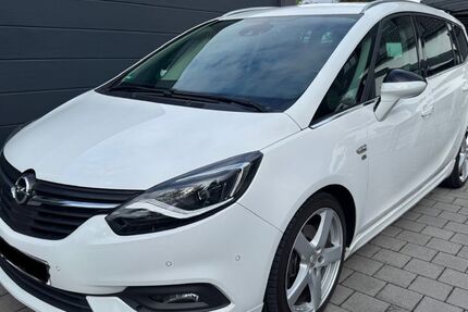 Opel Zafira Tourer 200.000 km 9.500 &euro; Geretsried 82538