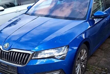 Skoda Superb 172.000 km 15.708 € Heidelberg 69123
