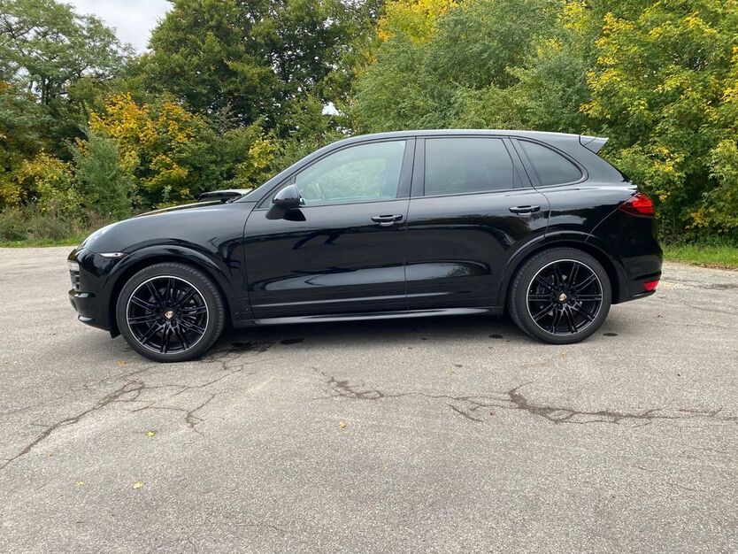 Porsche Cayenne 262.772 km 16.100 € Neu-Ulm 89231