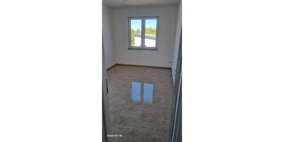 Dachgeschoßwohnung Wetzlar Hauserberg - 3 Zimmer, 90 m&sup2;, 1.350&euro; | Angebot:26395140