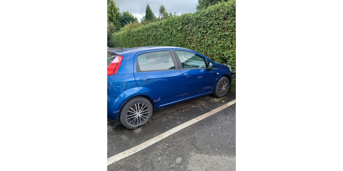 Fiat Punto 105.500 km 2.600 € Langenzenn 90579