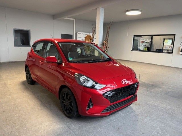 i10