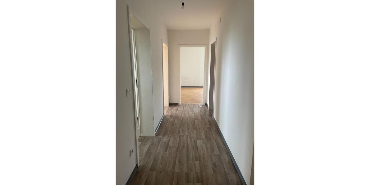 Etagenwohnung Gummersbach Hepel - 3 Zimmer, 73 m&sup2;, 120.000&euro; | Angebot:24741793