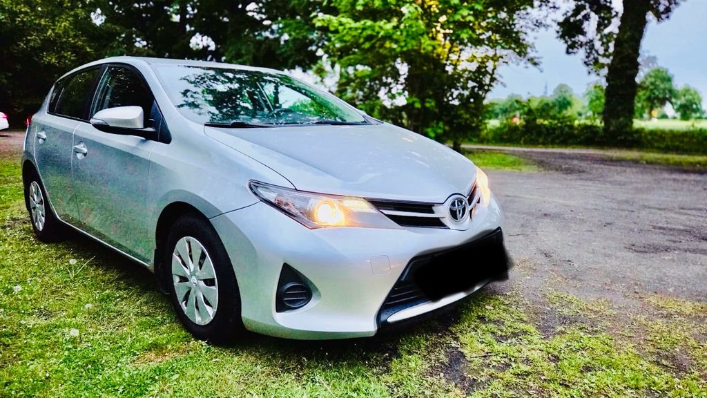 Toyota Auris 200.000 km 5.500 &euro; Münster 48157
