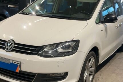 VW Sharan 226.000 km 9.990 &euro; Frankfurt am Main 65933