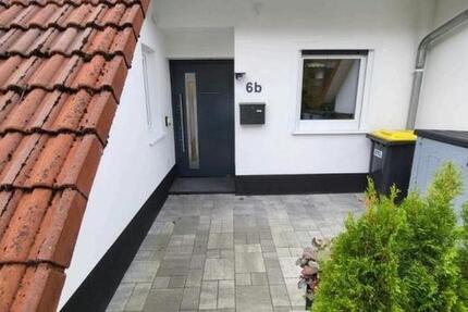 Neuwertiges Reihenhaus mit 5 Zimmern + Gäste-WC – Moderne Sanierung & viel Platz 5 zimmer